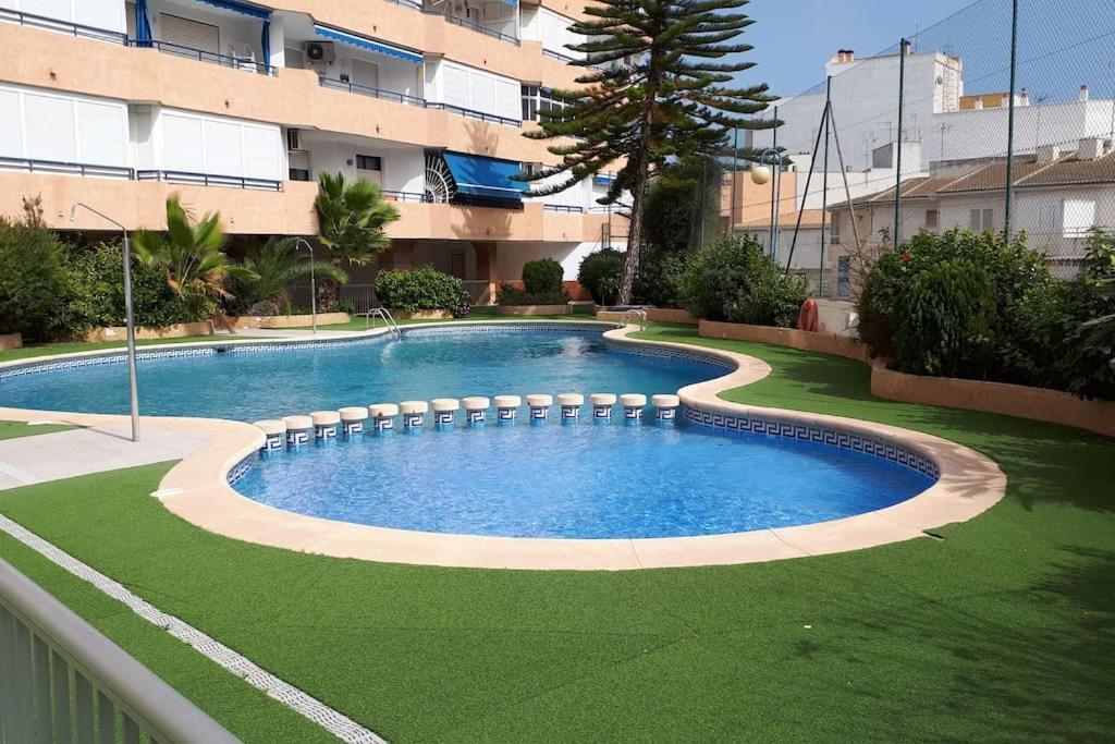 Apartament Flamingo Z Basenem トレビエハ エクステリア 写真